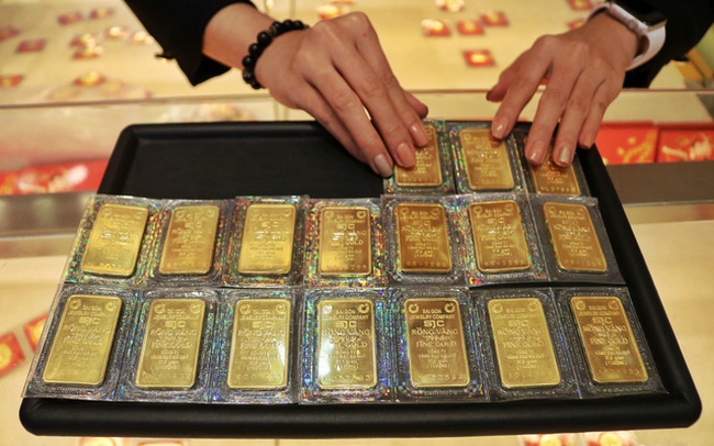 Sau khi quay đầu lao dốc, vàng sẽ vọt tăng lên 1.800 USD/ounce?